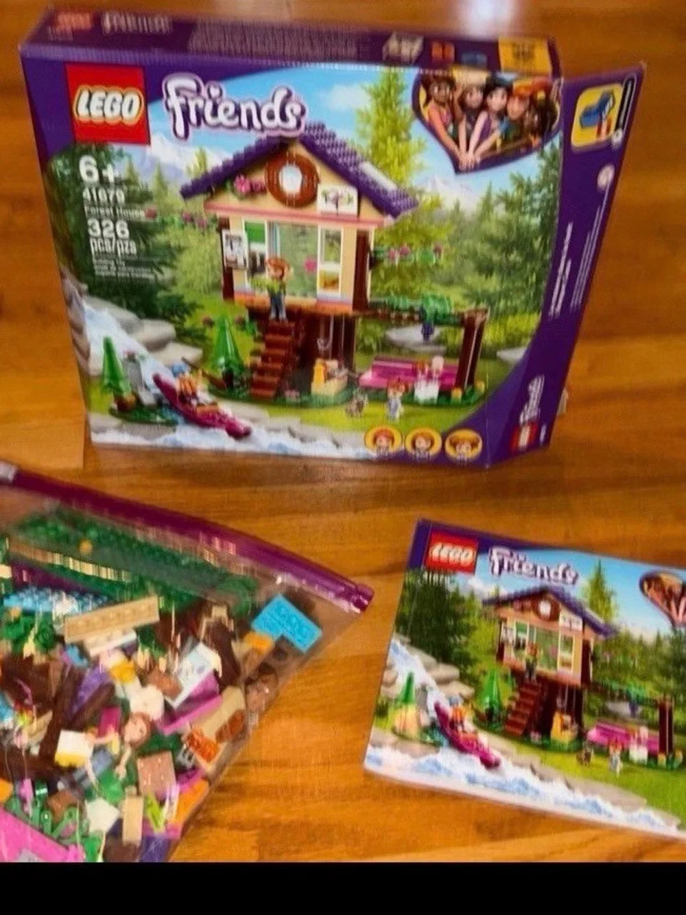 Lego Friends. Forest House #41678. Used w/Box. Lego Playset.